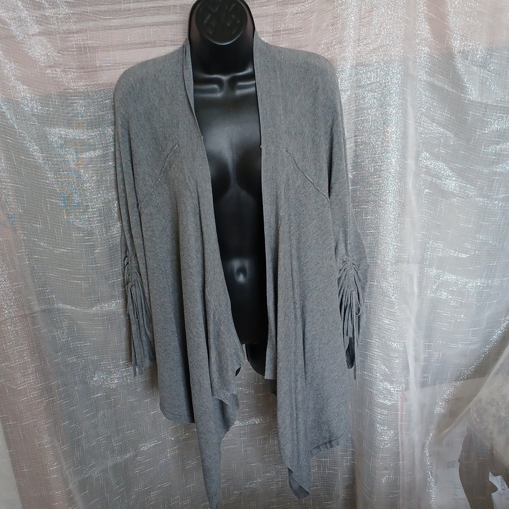 Cupio Light Grey Open Front Draped Cardigan Size L